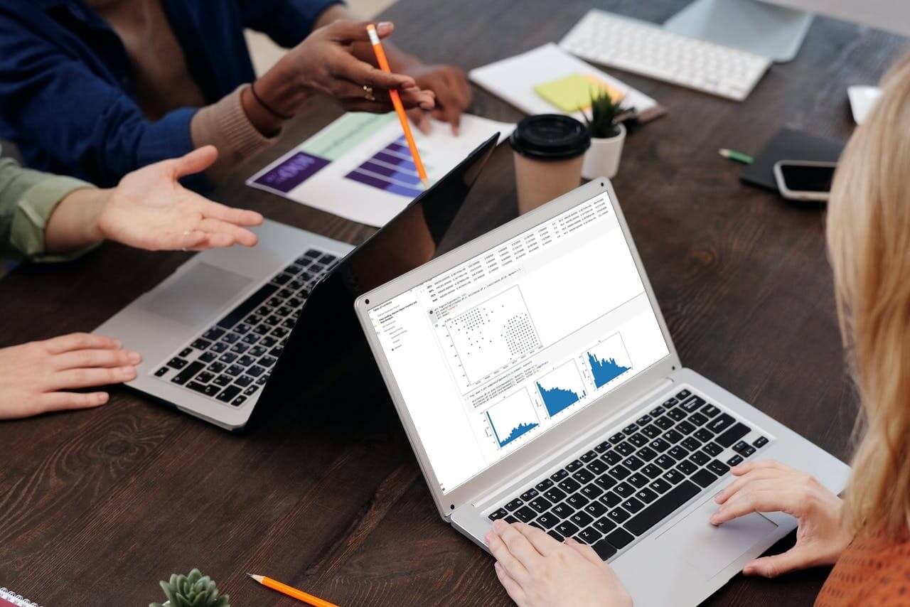 Introduction to the use of Python in mining resource modelling